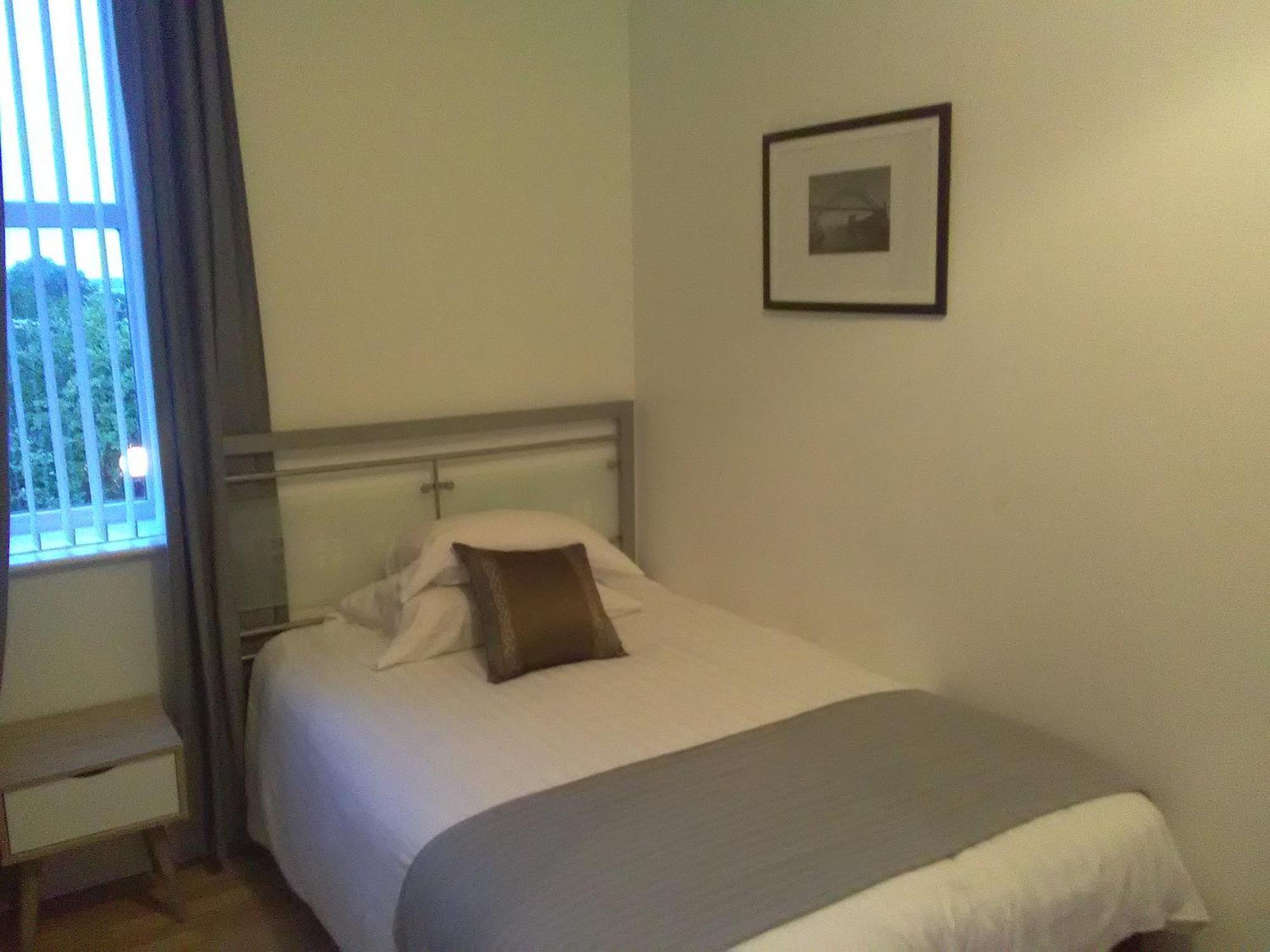 Newcastle West Hotel & Bar 部屋 写真